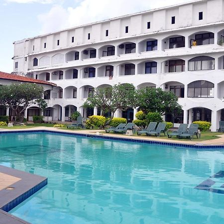 Hotel Lanka Super Corals Хіккадува Екстер'єр фото
